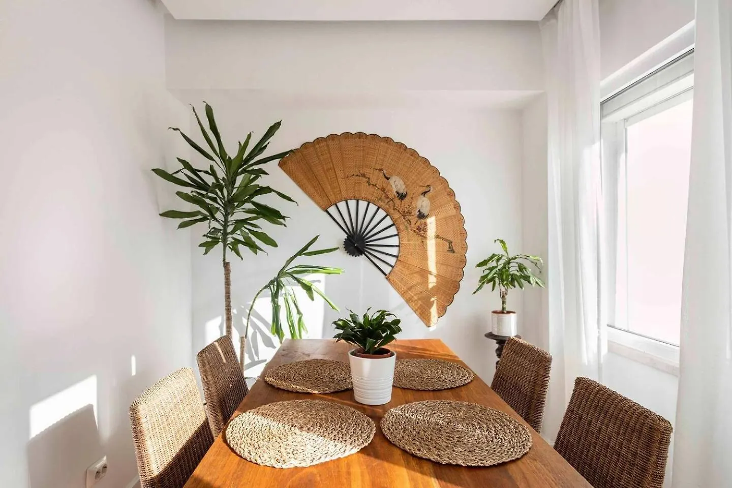 Soar Home L Marques De Pombal L Lisbon Homestay